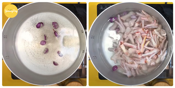 Luộc chân gà để khử mùi