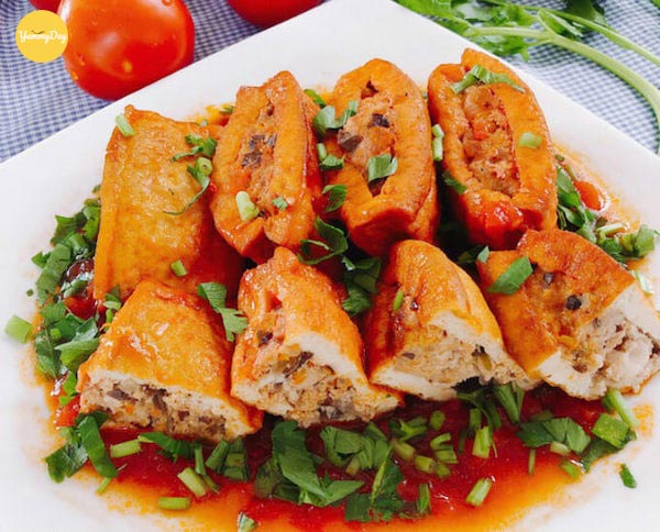 Làm đậu hũ nhồi thịt sốt cà chua ngay nào!