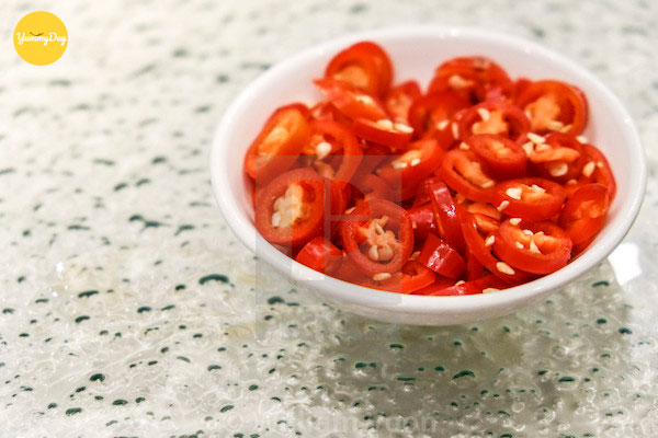Thái lát ớt