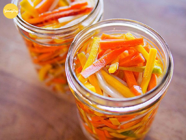 Dưa món chua ngọt vô cùng kích thích vị giác