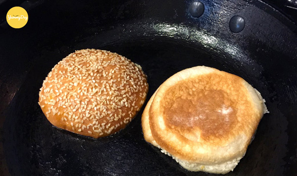 Nướng bánh hamburger