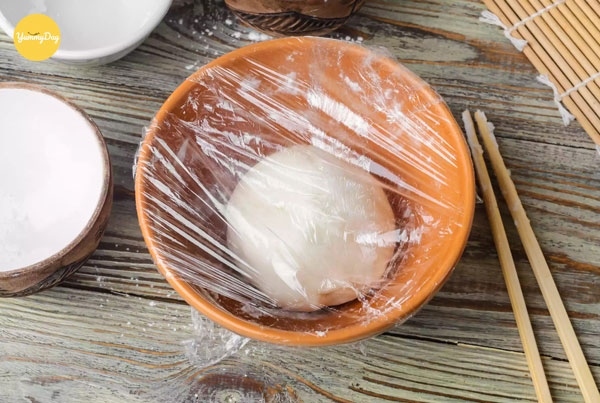 Để bột nghỉ