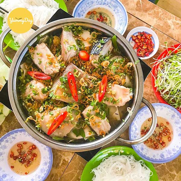 Cá đuối nấu lá giang đặc biệt thơm ngon