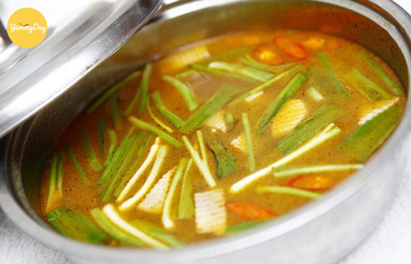 cách làm lẩu gà chua cay mê ly