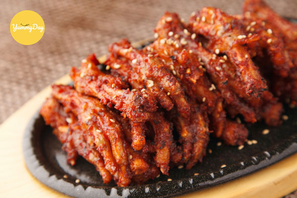 Cách làm chân gà xào cay cực ngon