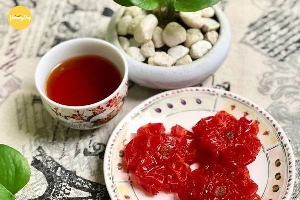Thành phẩm mứt cà chua lớn đẹp mắt
