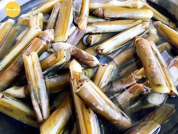 Ốc móng tay các bạn mua khoảng 500 gam cho 2 người ăn