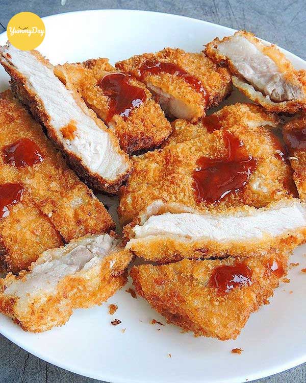 Thịt lợn cắt ra miếng vừa ăn