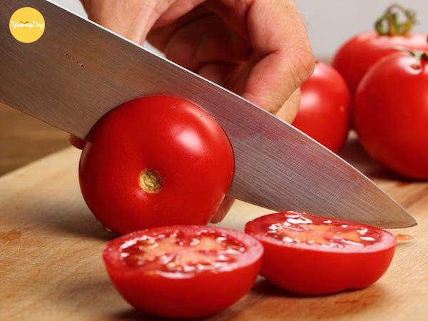 Những trái cà chua tươi mọng