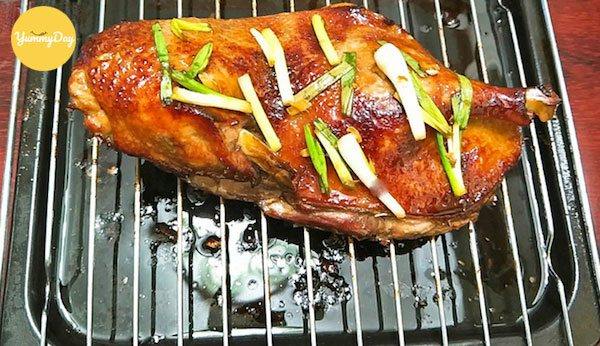 Cách làm vịt nướng mật ong ngon bá cháy