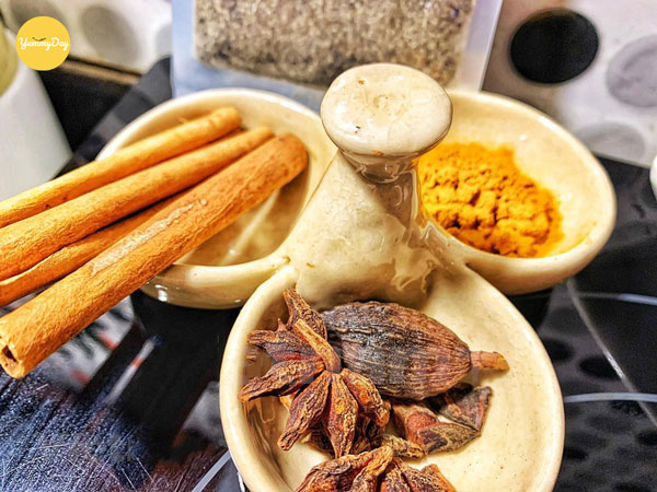 Các loại gia vị khác làm tăng hương vị món bò