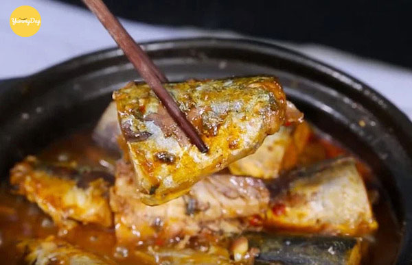 Thành phẩm miếng cá nục kho tiêu ngon số dách