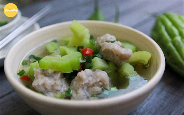 Canh khổ qua dạng lát cũng siêu cấp ngon