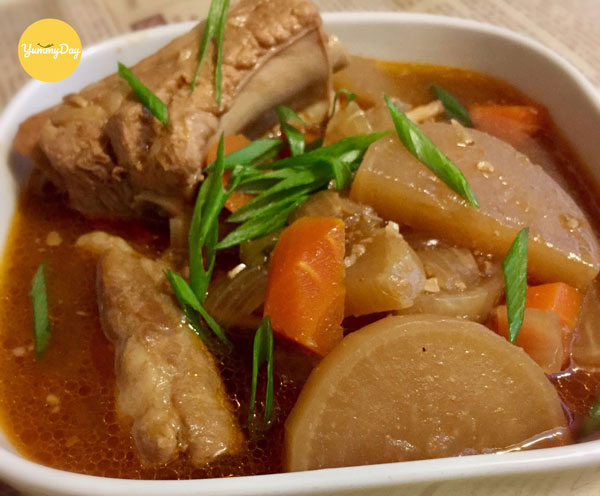 Sườn non kho củ cải cực ngon