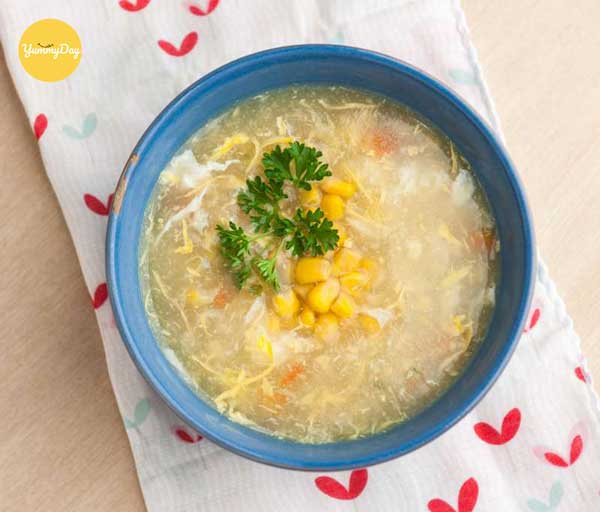 Thưởng thức súp tôm trứng gà bổ dưỡng