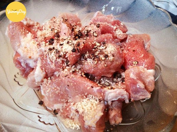 cách ướp thịt heo chiên ngon hấp dẫn