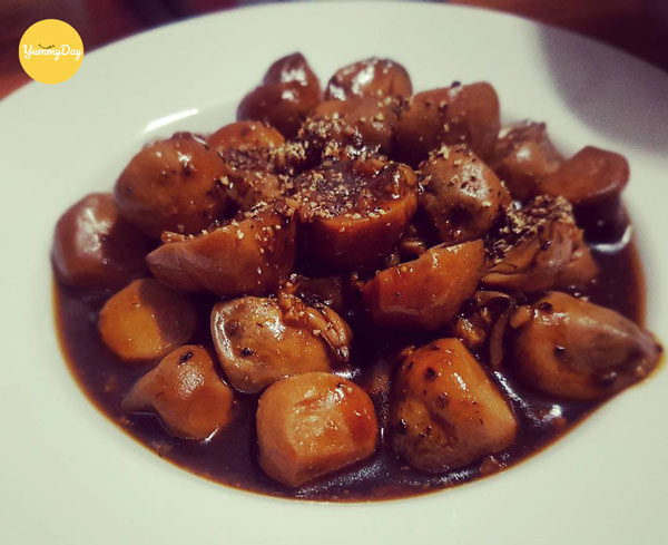 Nấm rơm kho tiêu xanh đẹp mắt và thơm ngon