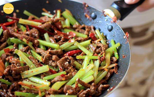 Xào cần tây với thjt bò thơm ngon