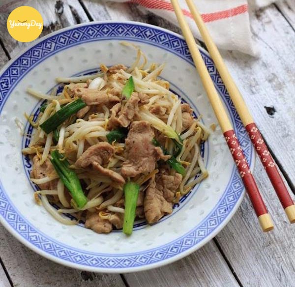 Thành phẩm món tim lợn xào giá thơm ngon