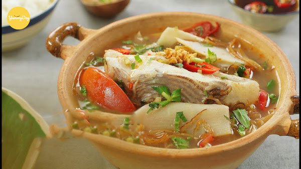 Thành phẩm món canh cá nấu măng thơm ngon
