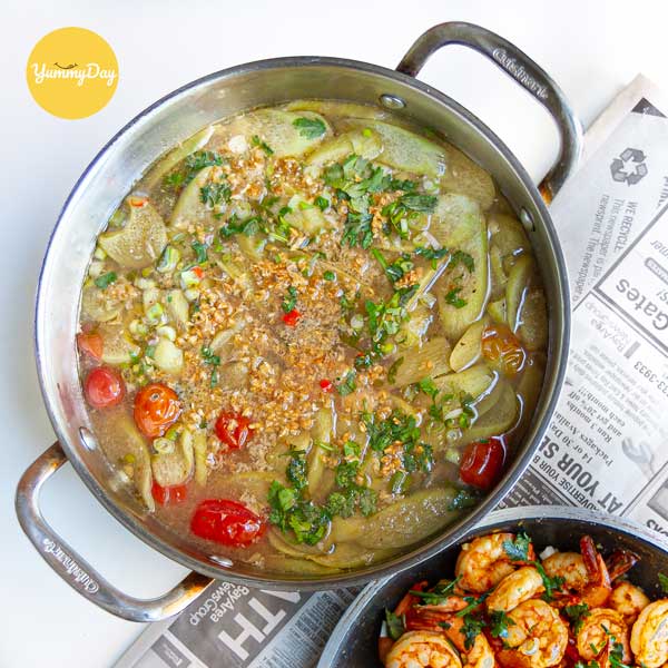Cá nấu canh chua dọc mùng siêu ngon