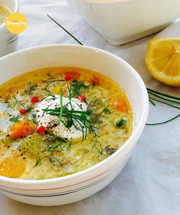 Thành phẩm canh cá nấu mẻ đẹp mắt thơm ngon