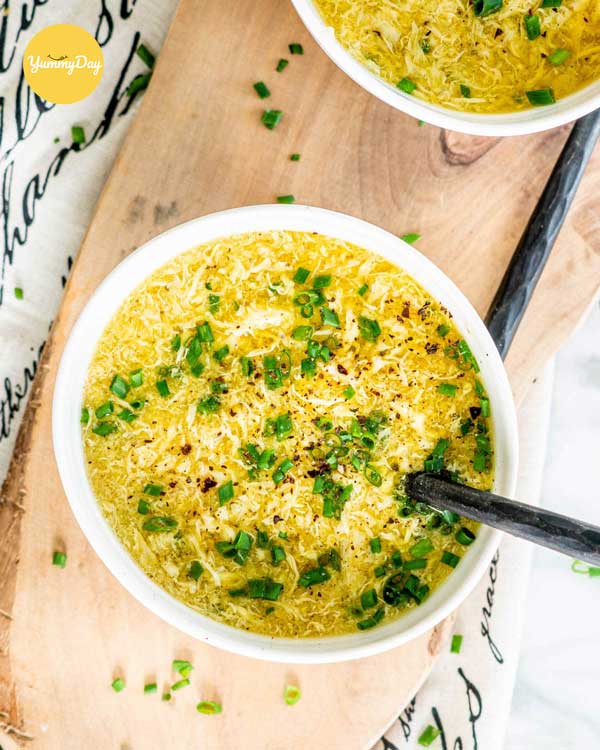 Canh hẹ nấu trứng thành phẩm thơm ngon