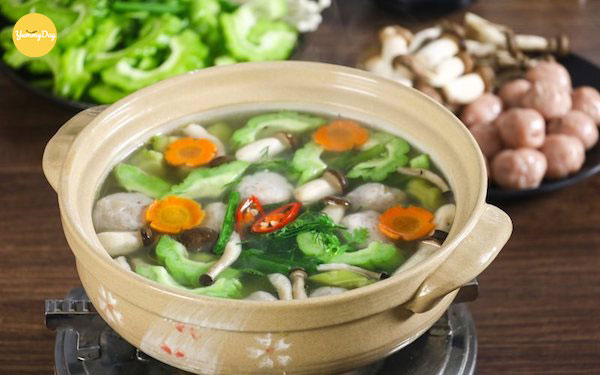 Nổi lẩu khổ qua cá thác lác nhìn phát thèm