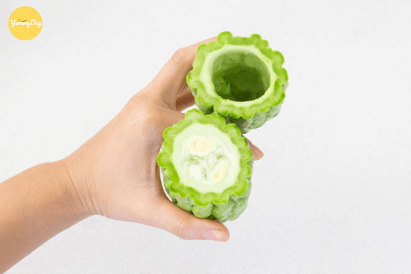Moi hết ruột khổ qua ra