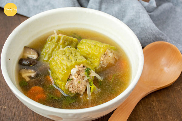 Canh khổ qua nhồi thịt đắng nhẹ nhưng ngon