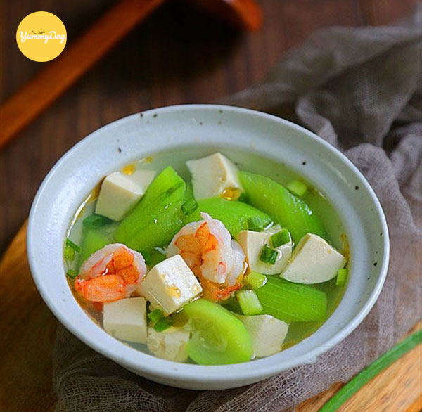 Thành phẩm món canh mướp nấu tôm thanh mát