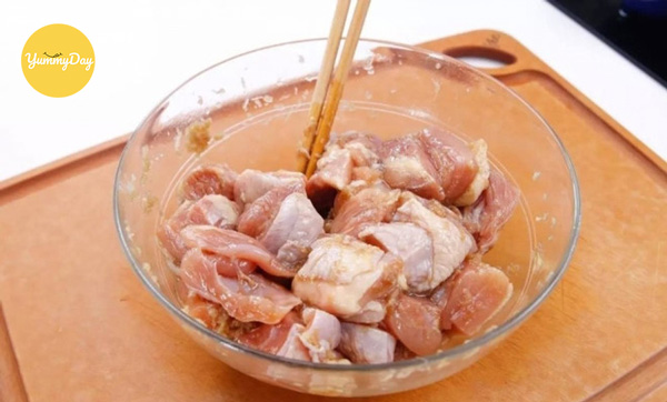 Ướp thịt gà đậm vị
