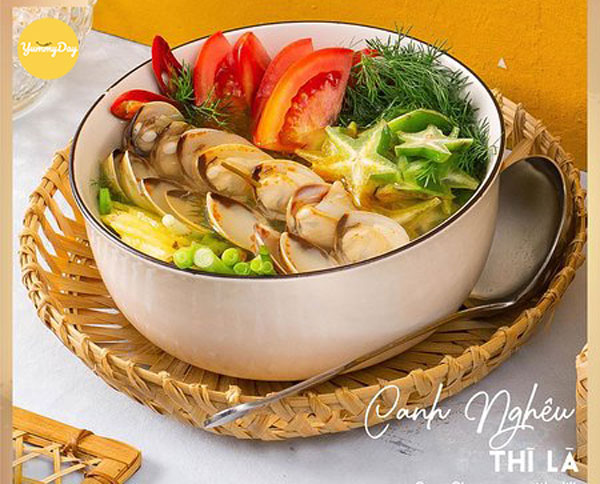 Món canh nghêu thì là nấu khế hấp dẫn
