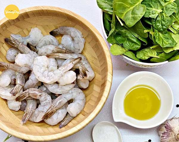 Các nguyên liệu làm món canh mồng tơi nấu tôm