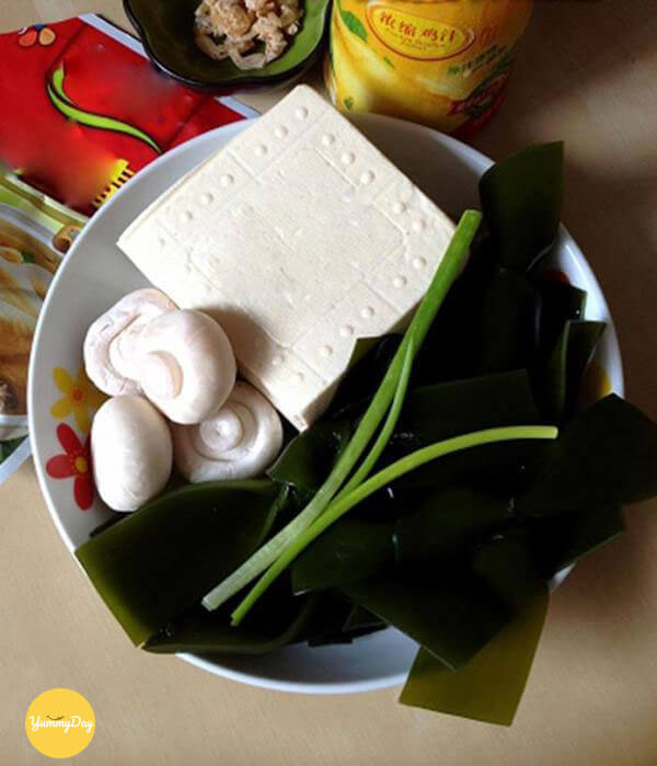 canh rong biển đậu hủ non ngon không cưỡng nổi