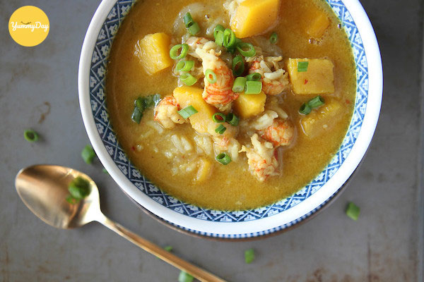 Canh bí đỏ nấu tôm cực kỳ dễ làm