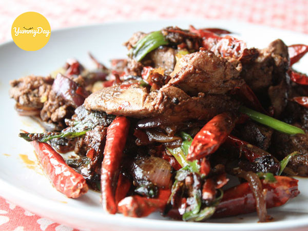 Cật heo xào sa tế cay nồng