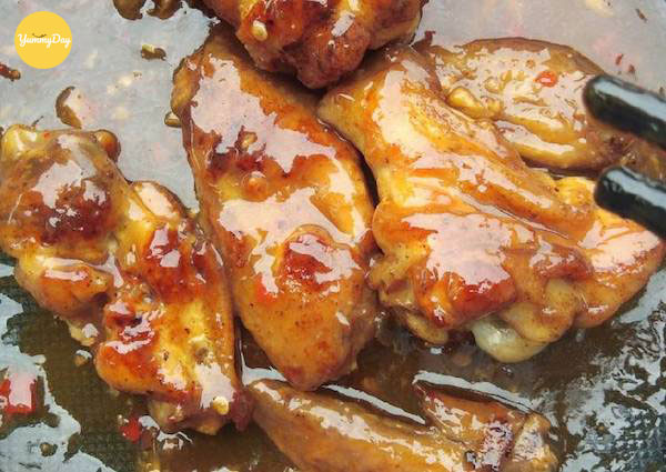 Chiên gà cùng nước mắm