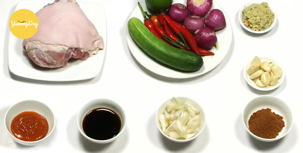 Các nguyên liệu làm món chân giò ngâm mắm