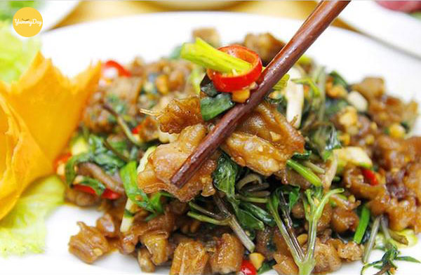 Món chân vịt xào chua ngọt chuẩn vị chân ái