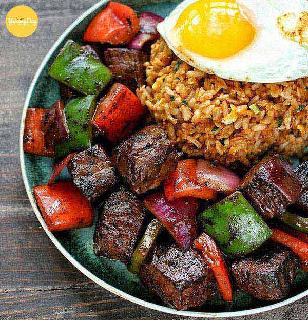 Cơm chiên bò lúc lắc ngon hết sảy