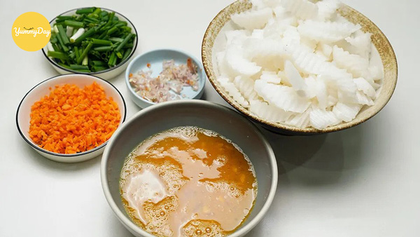 Các nguyên liệu đã sẵn sàng để chế biến