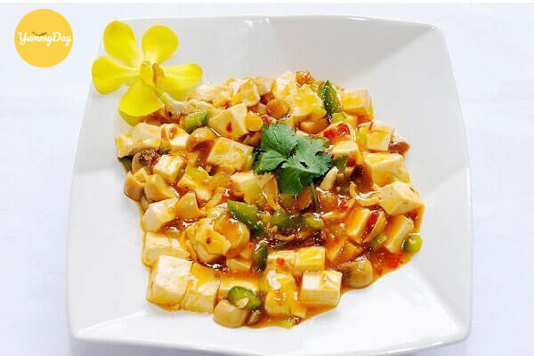 Thành phẩm món đậu hủ tứ xuyên chay