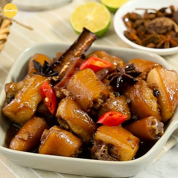 Đuôi heo hầm bia ngon xỉu lên xỉu xuống