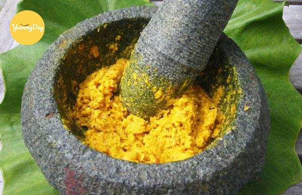 Giã nghệ vàng ươm
