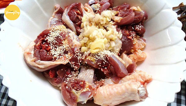 Ướp thịt gà đậm vị