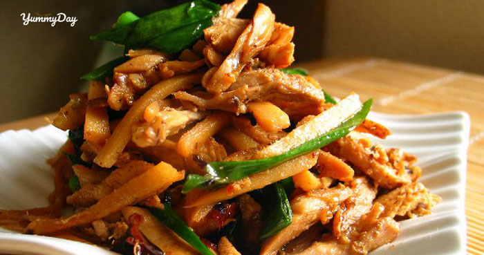Cách làm gà xào măng cực ngon mà không bị đắng