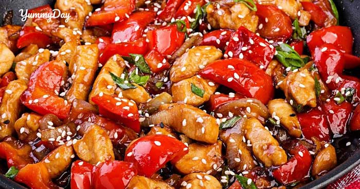 Gà xào ớt chuông hương vị đặc biệt thơm ngon khó chối từ