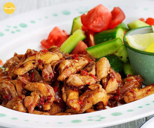 Gà xào sả ớt cay nồng