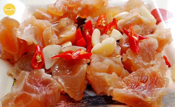 Ướp gân bò để món ăn thêm đậm vị